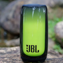 JBL Pulse 5  + Regalo Sorpresa – ¡Sonido Premium y Potencia al Máximo